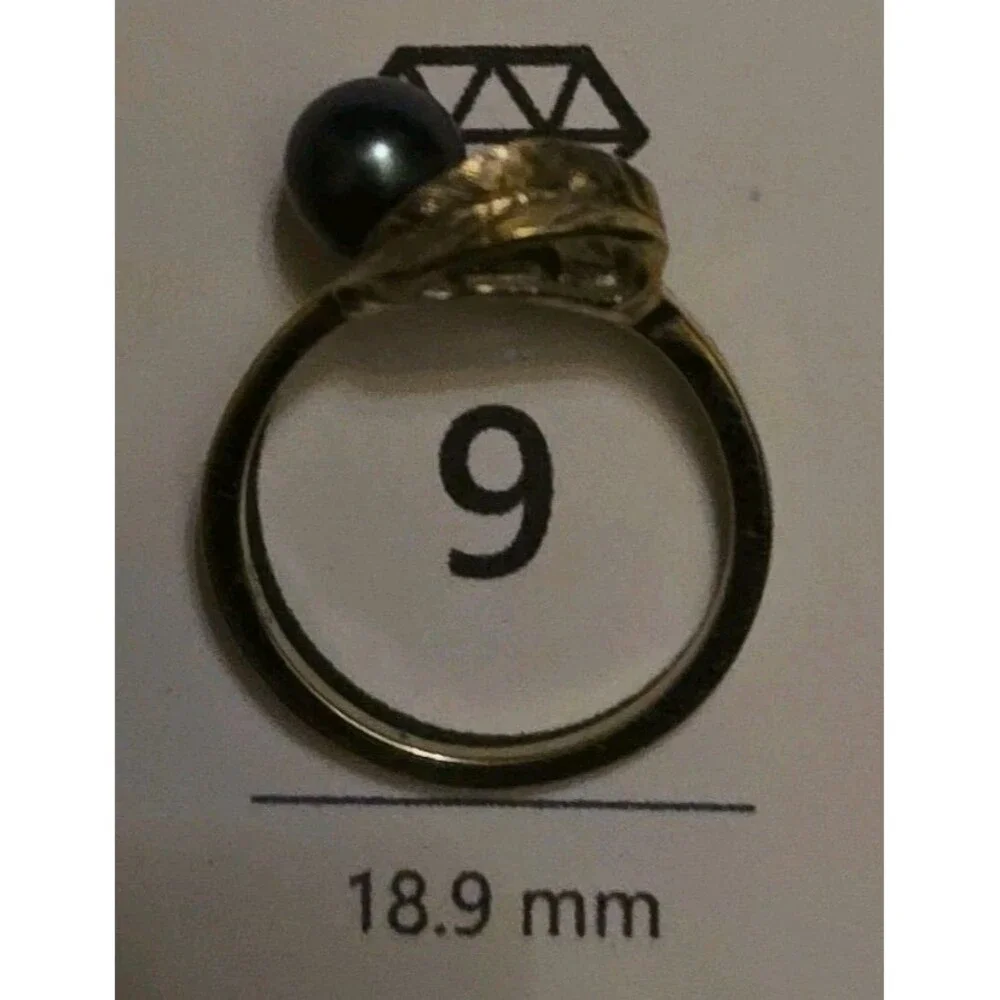 Vintage 14K Gold Black Pearl Leaf Bypass Ring - Textured Gold Leaf Design - Boho